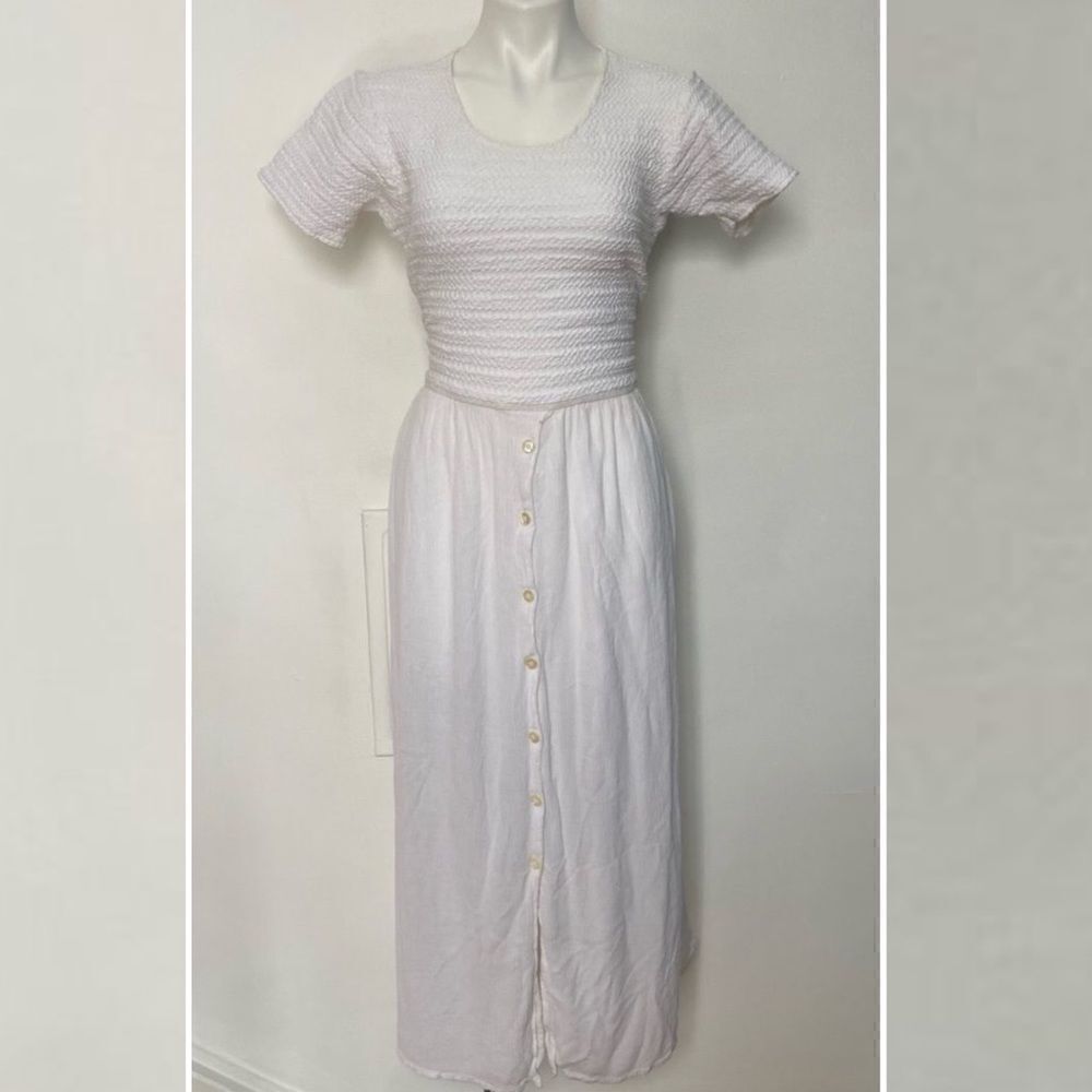 Jacquline Lauren vintage  Smocked 90s button front midi dress